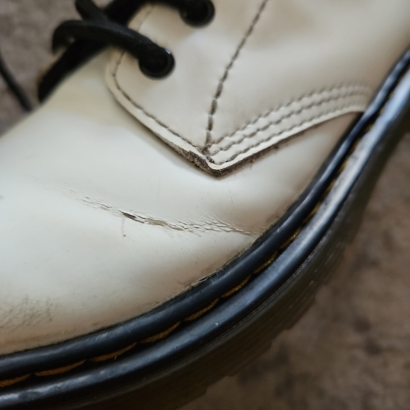 Dr. Marten Kids White 1460 Smooth Leather Lace Up Classic Combat Boots 2 - Picture 16 of 16